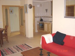 Open plan, brigh and comfortable