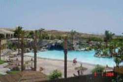 The out door pool area of Bonalba
